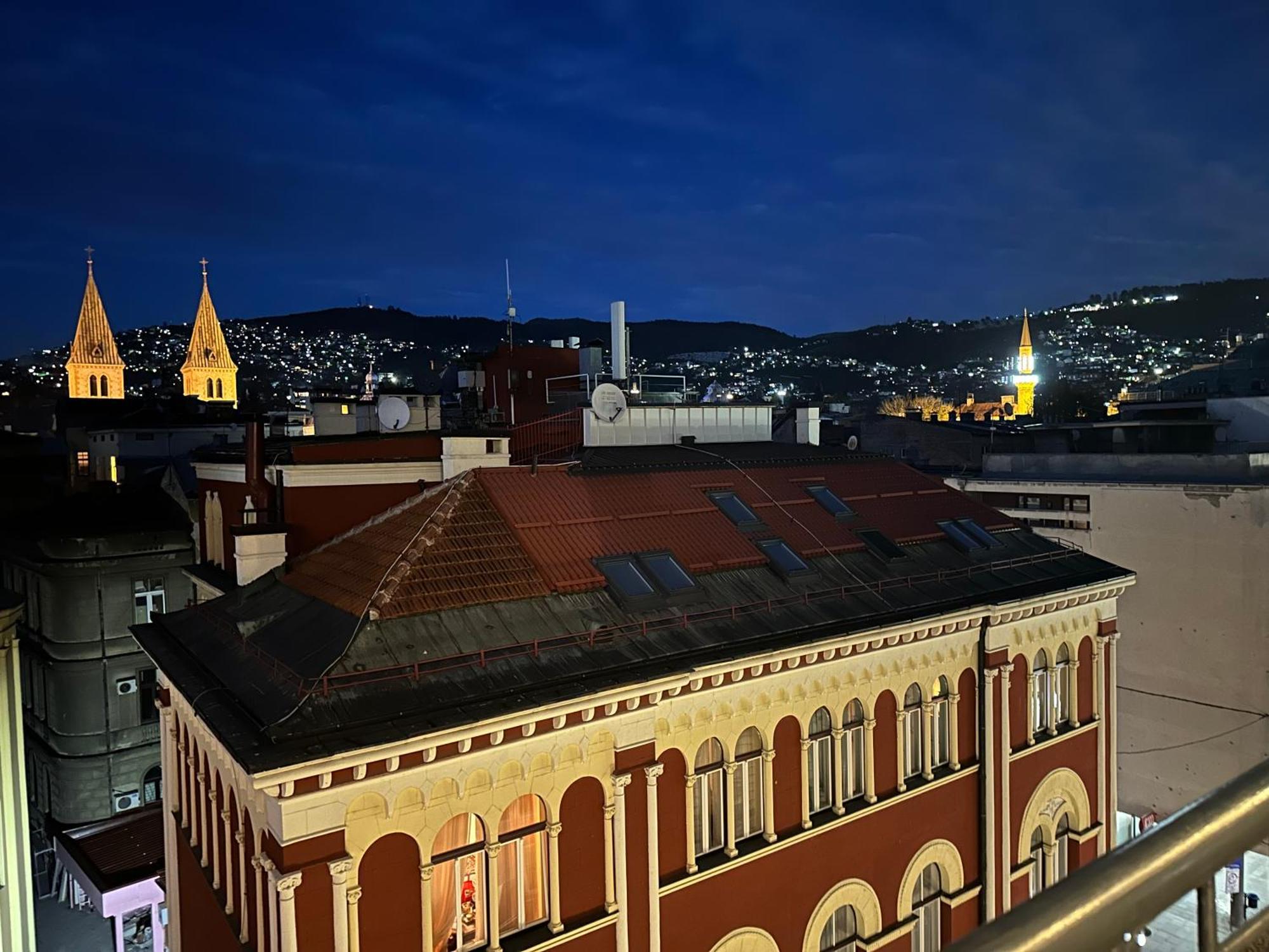 Sarajevo Skyline Apartment Экстерьер фото